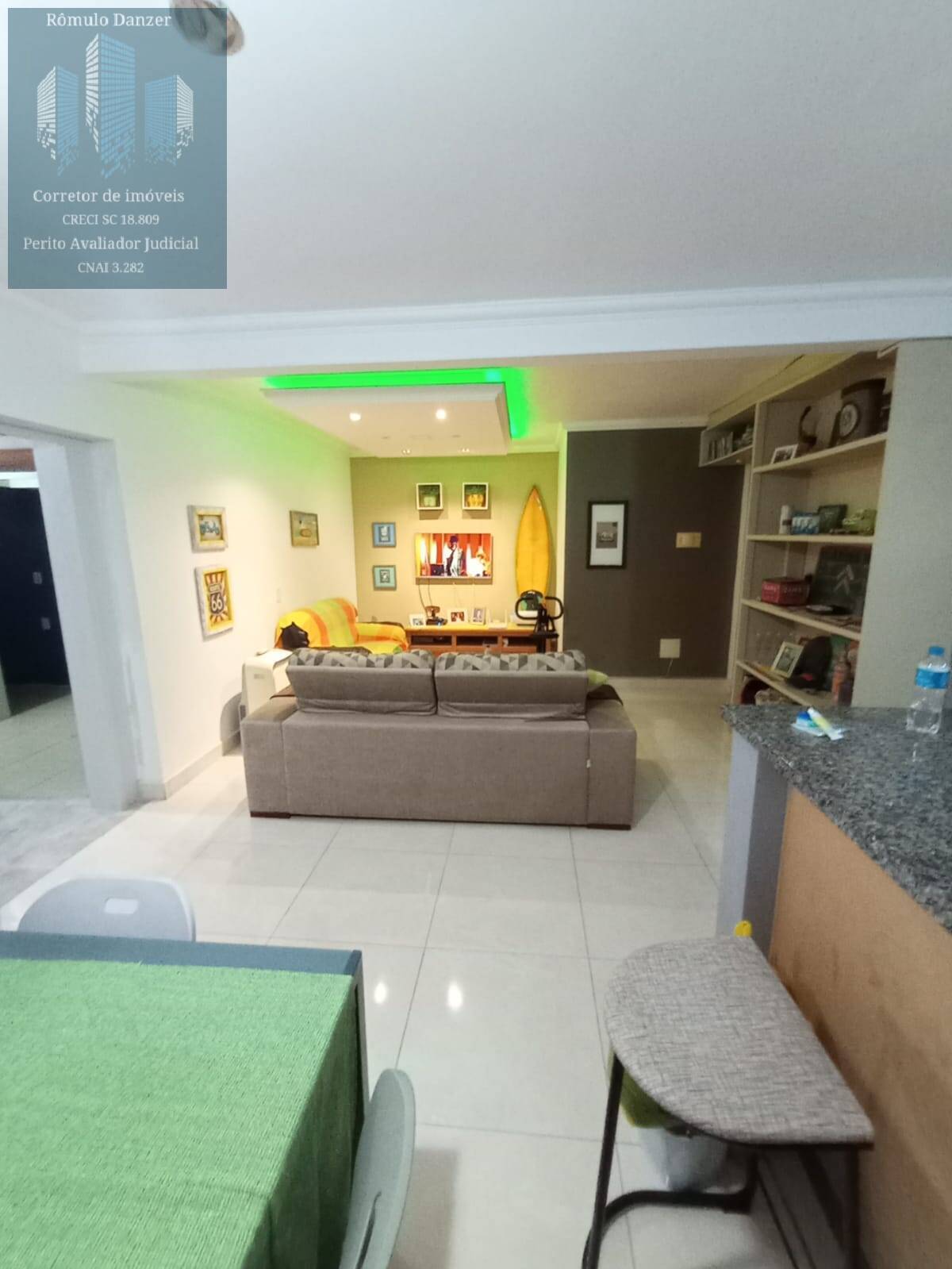 Apartamento à venda com 3 quartos, 170m² - Foto 27