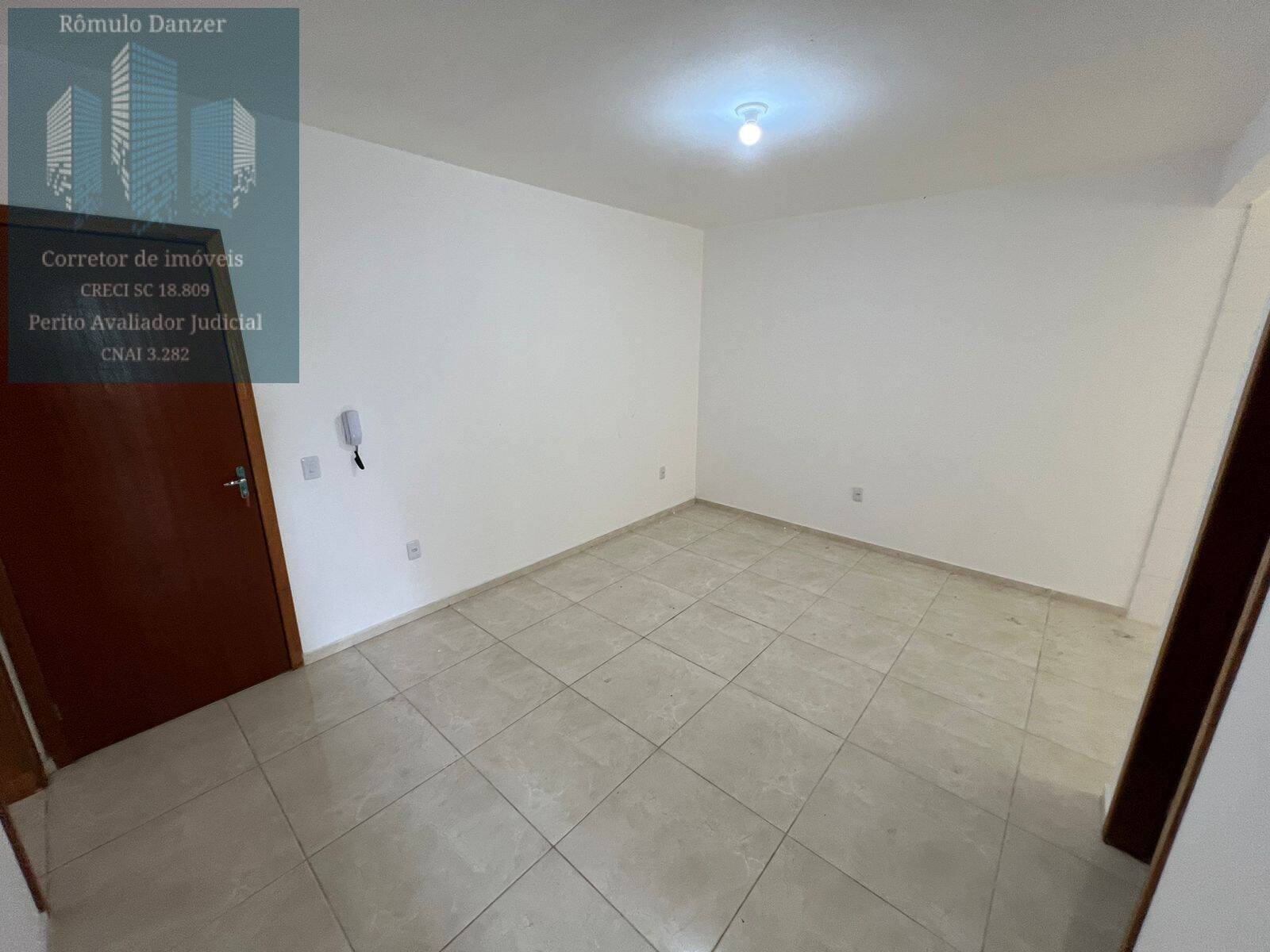 Apartamento à venda com 2 quartos, 60m² - Foto 4