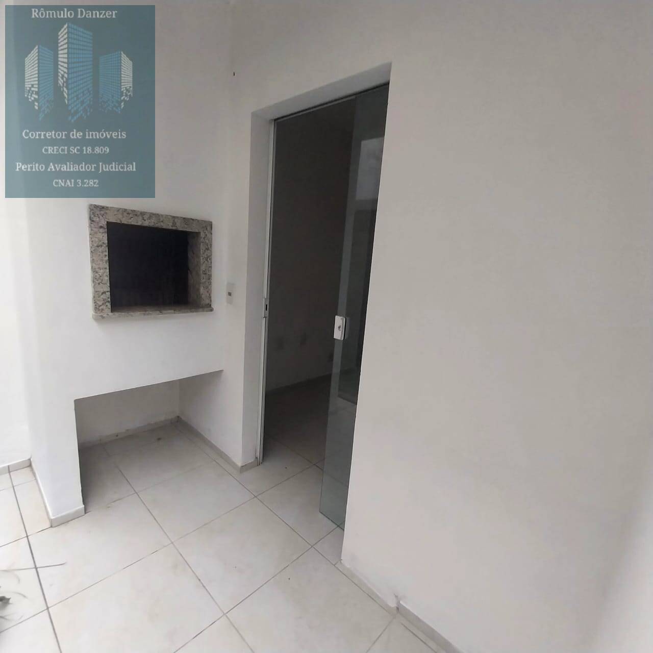 Apartamento à venda com 2 quartos, 100m² - Foto 5