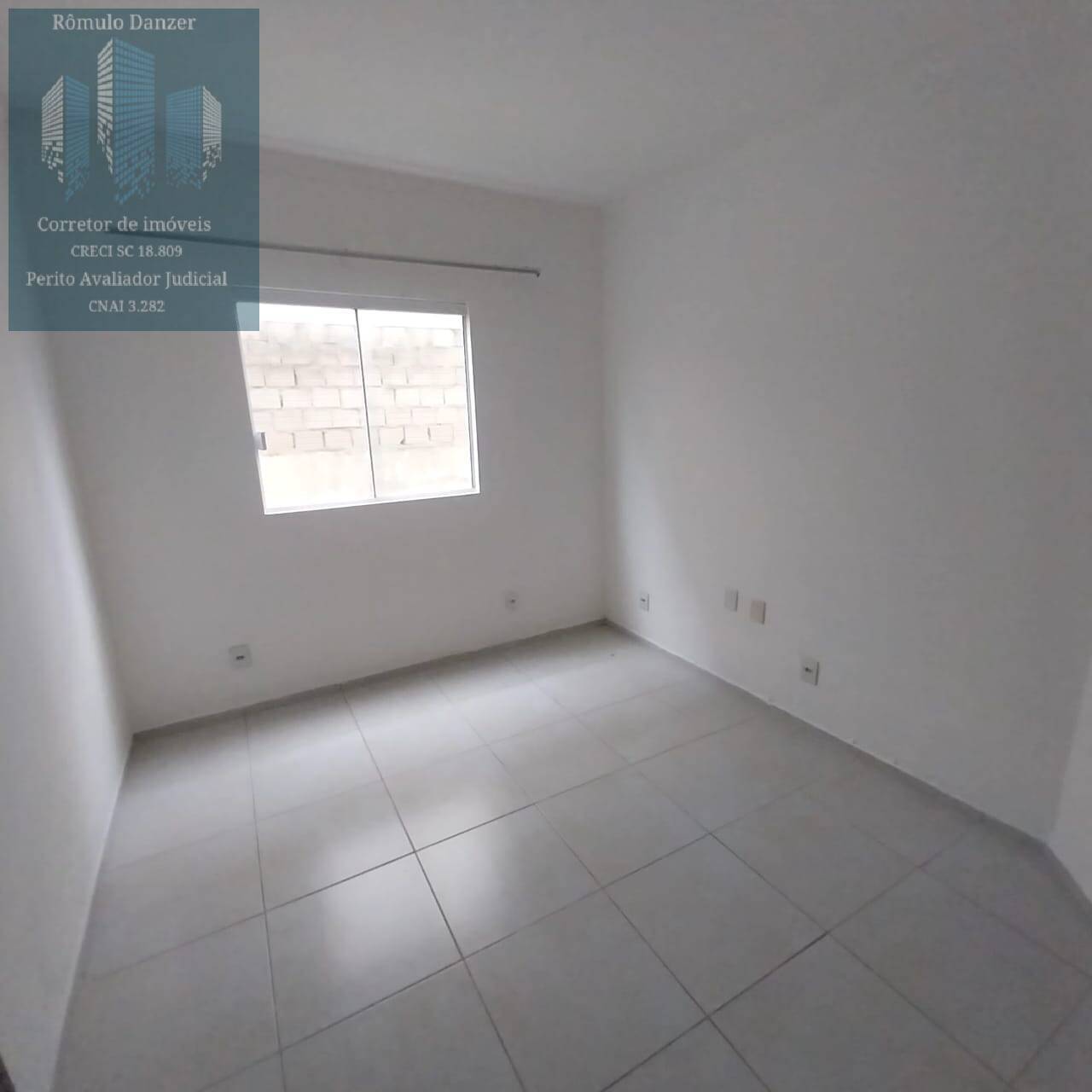 Apartamento à venda com 2 quartos, 100m² - Foto 9