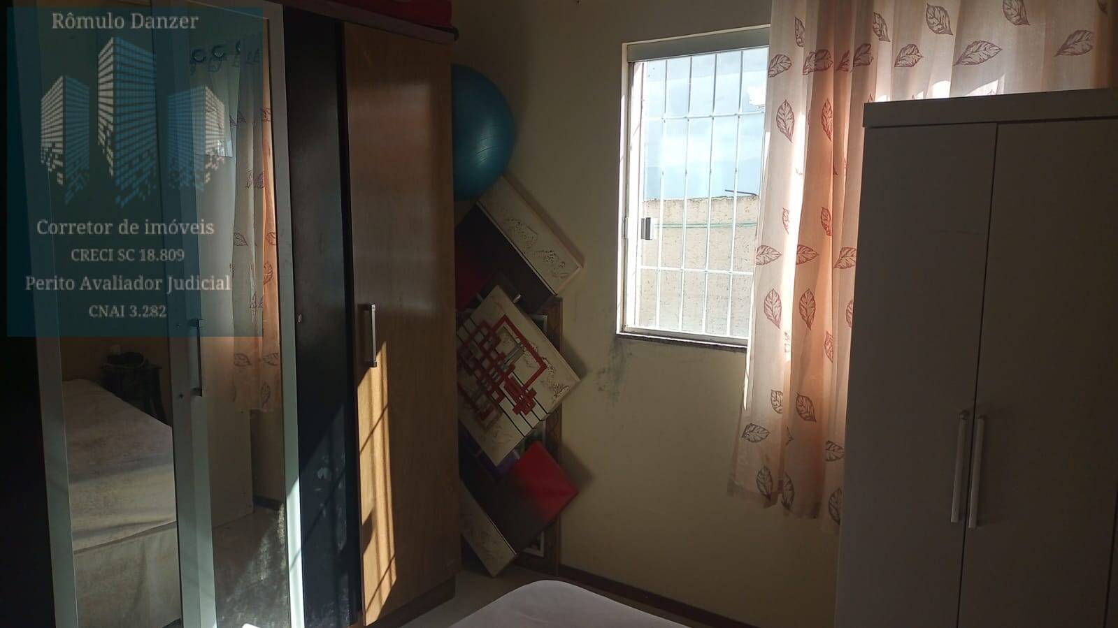 Apartamento à venda com 2 quartos, 80m² - Foto 19