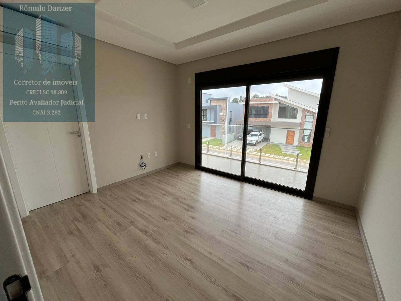 Casa à venda com 4 quartos, 375m² - Foto 24