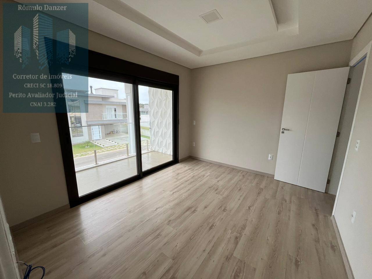 Casa à venda com 4 quartos, 375m² - Foto 29