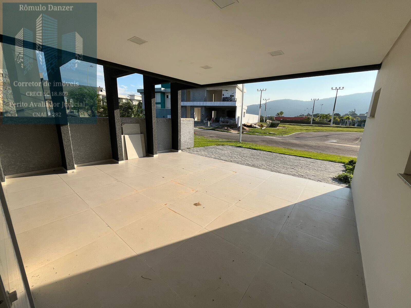 Casa à venda com 4 quartos, 228m² - Foto 24