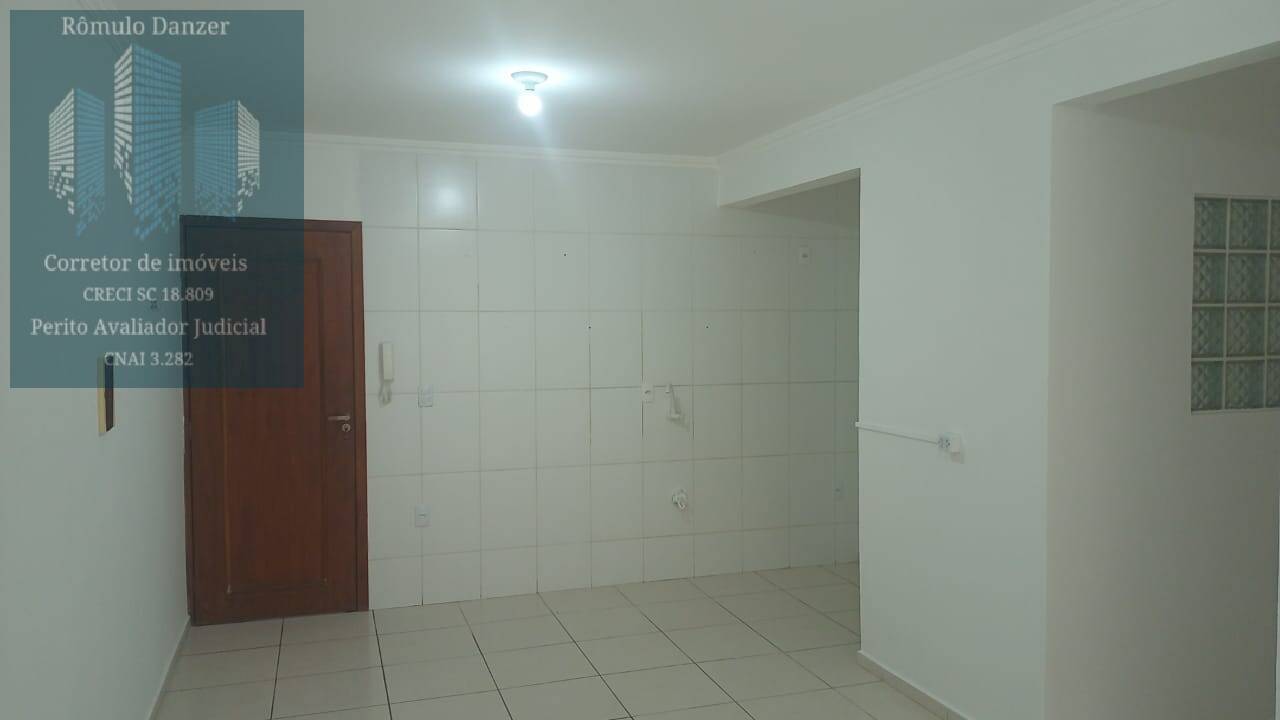 Apartamento à venda com 2 quartos, 60m² - Foto 4