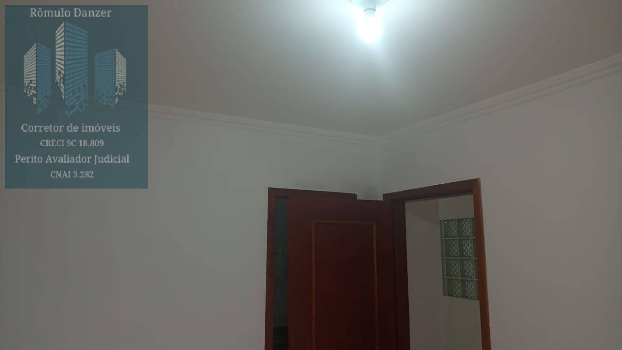 Apartamento à venda com 2 quartos, 60m² - Foto 19