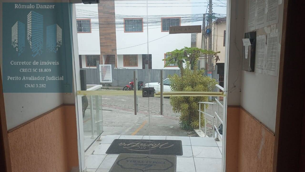 Apartamento à venda com 2 quartos, 60m² - Foto 21