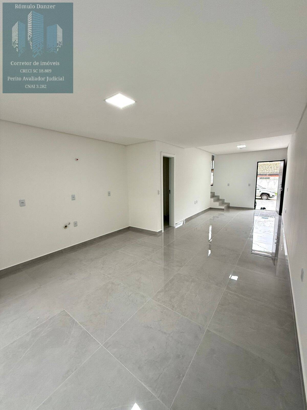 Casa à venda com 3 quartos, 89m² - Foto 16