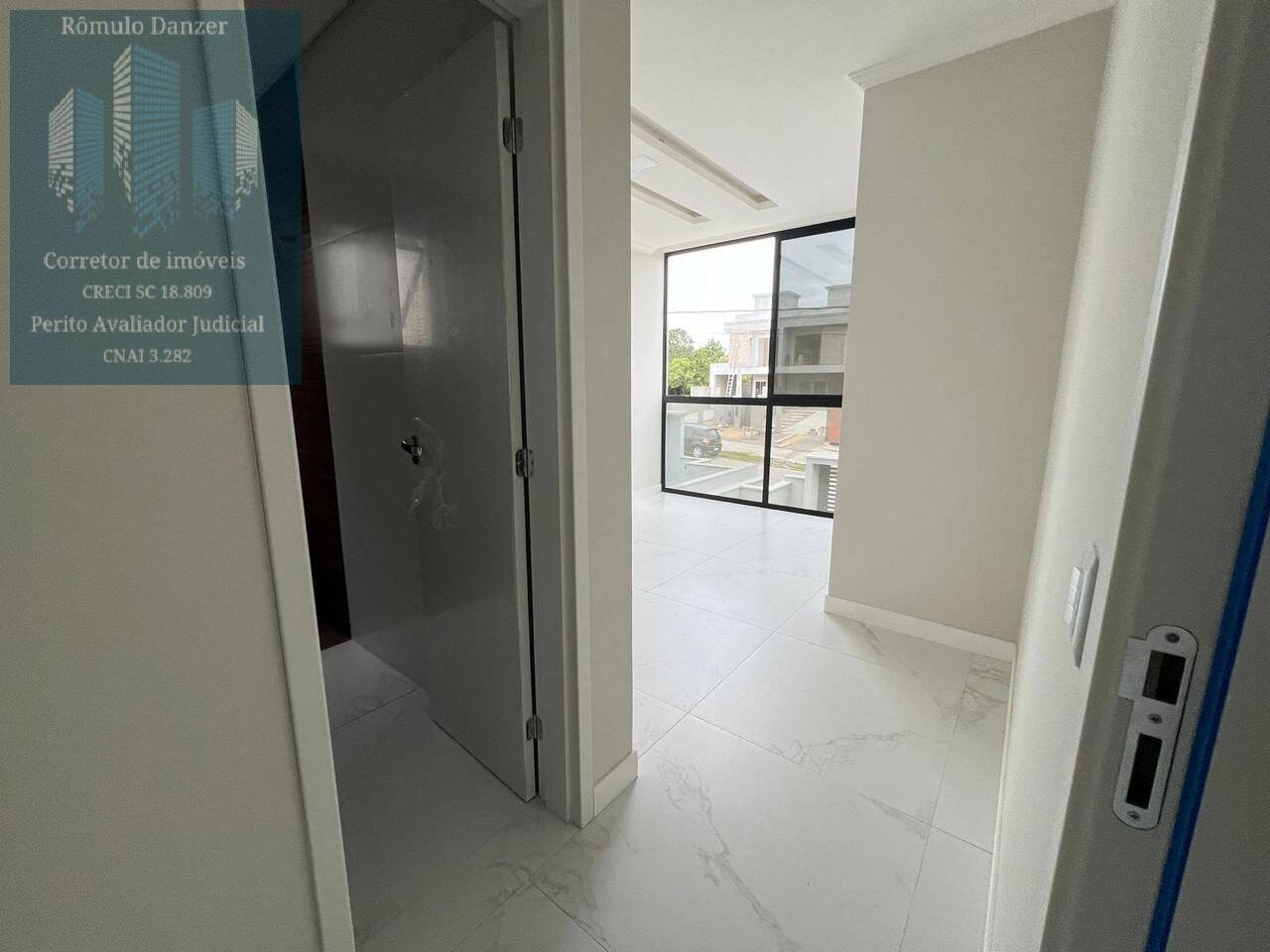 Casa à venda com 3 quartos, 115m² - Foto 17