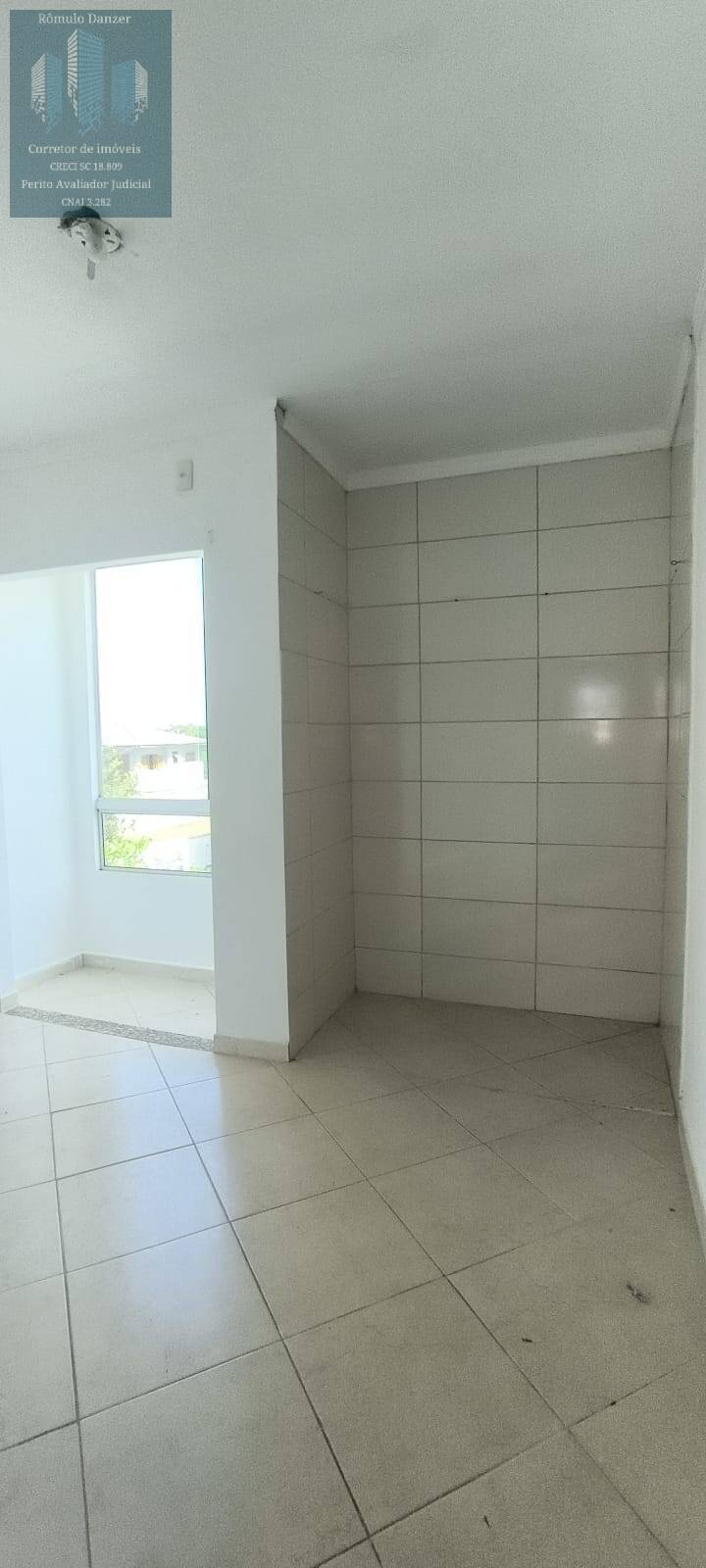 Casa à venda com 2 quartos, 60m² - Foto 25