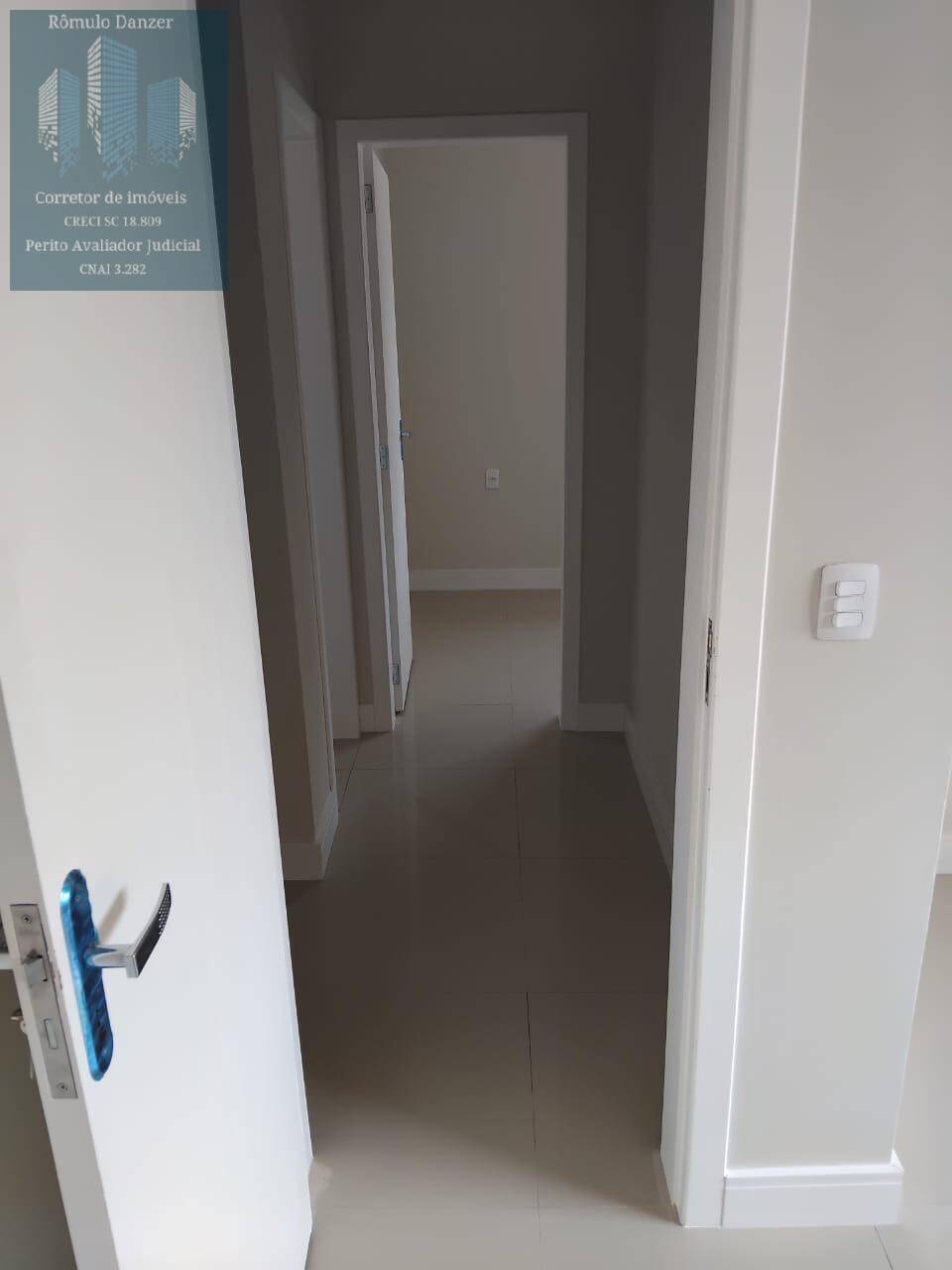 Casa à venda com 3 quartos, 82m² - Foto 19